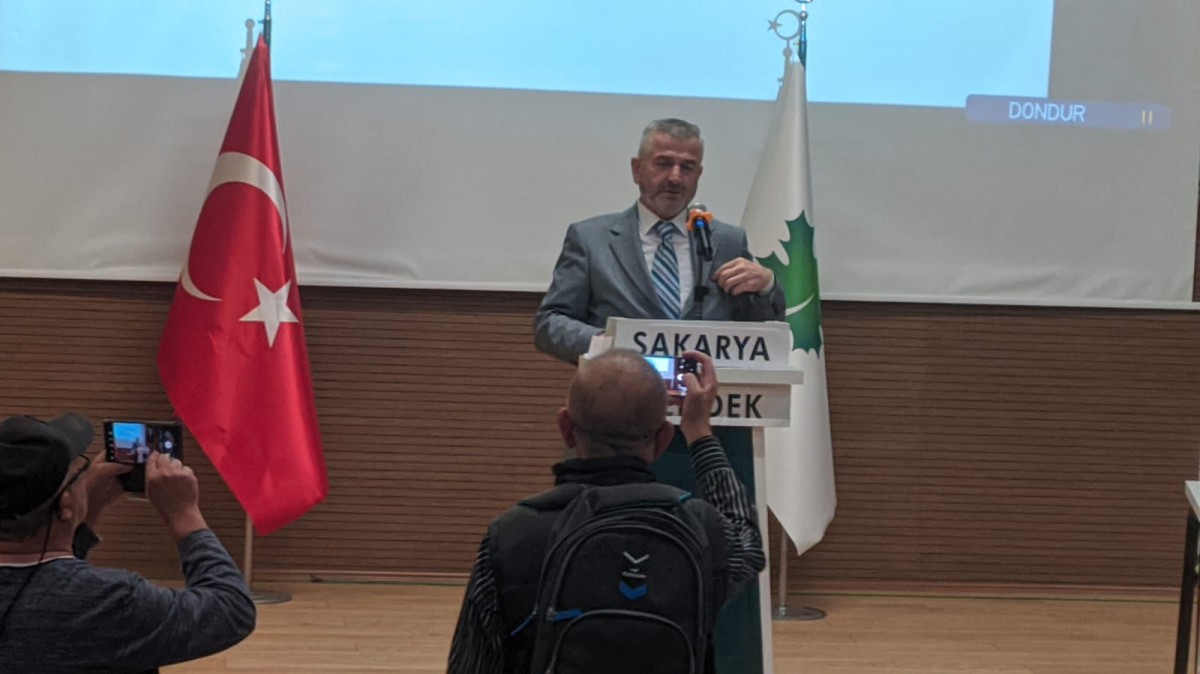 Kurt siyasetçi Güler nereye göz kırpıyor?