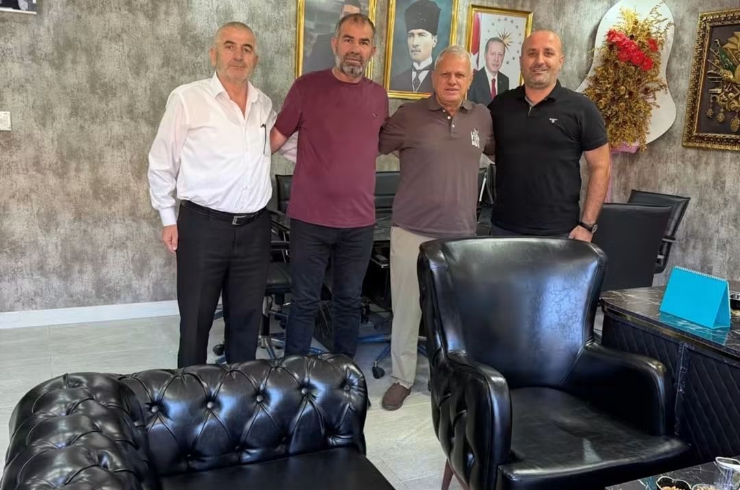 Hendek’te Türkiye Yüzyılı Partisi Teşkilatına Ziyaretler!